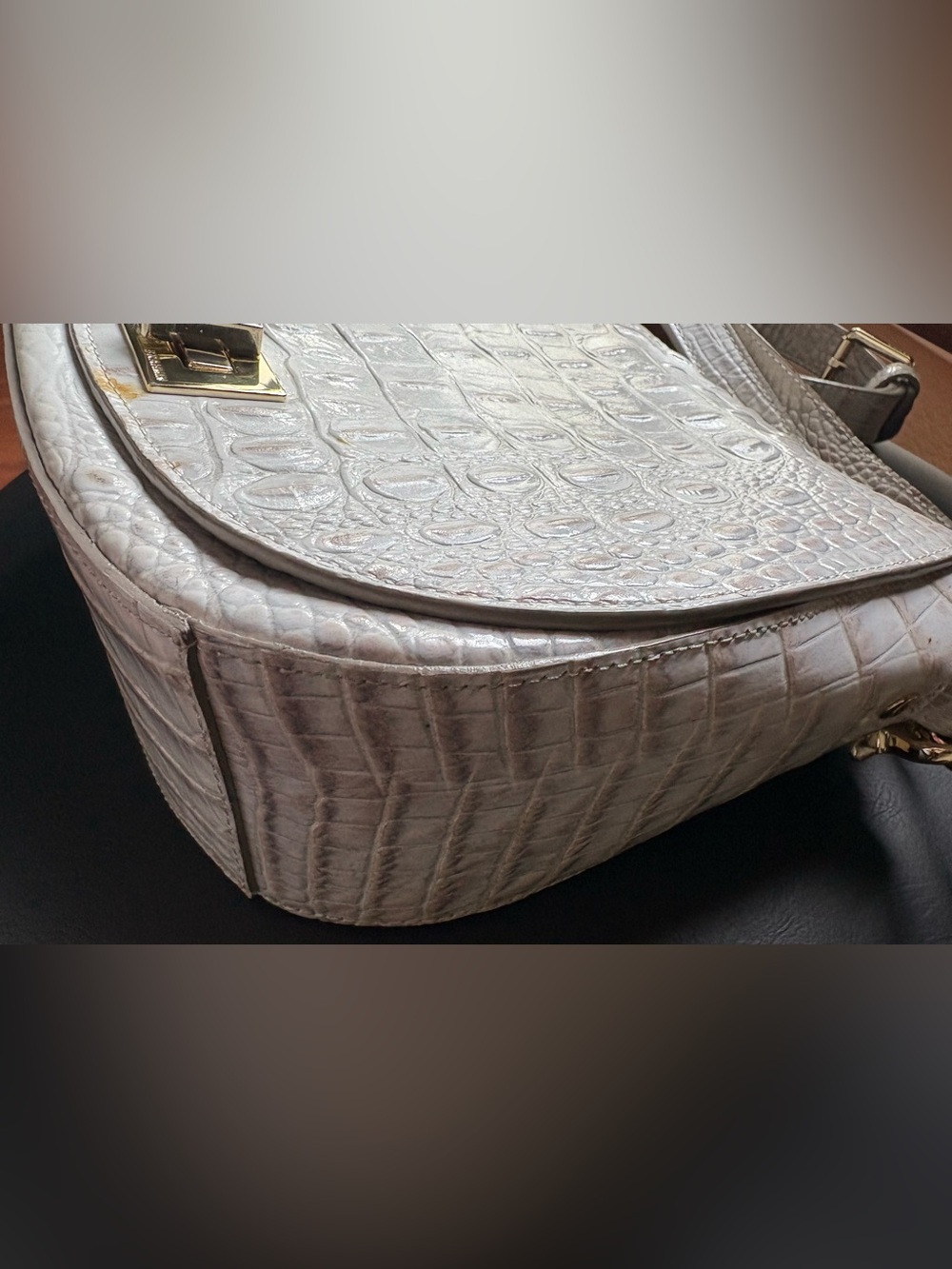 Brahmin Sony ivory sea glass Melbourne Croc-Leather Crossbody with Gold Hardware - Picture 12 of 13